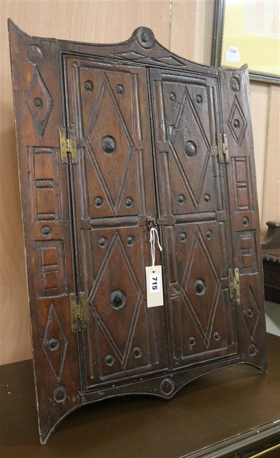 A Folk Art corner cupboard, H.65cm